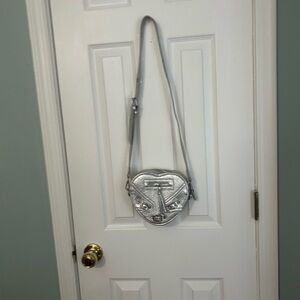 B Brand Mini Heart Shaped Chain Bag Motorcycle Rivet Diagonal Straddle  Bag